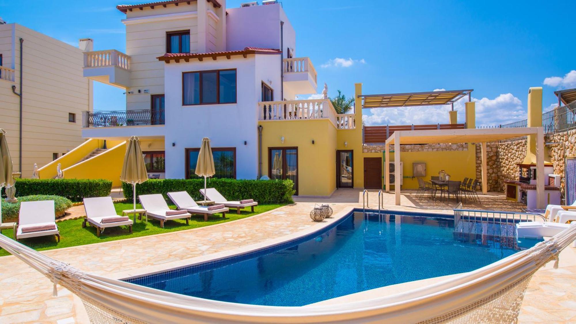 Azzuro Villa With Private Pool By Estia Limenas Chersonisou Exterior foto